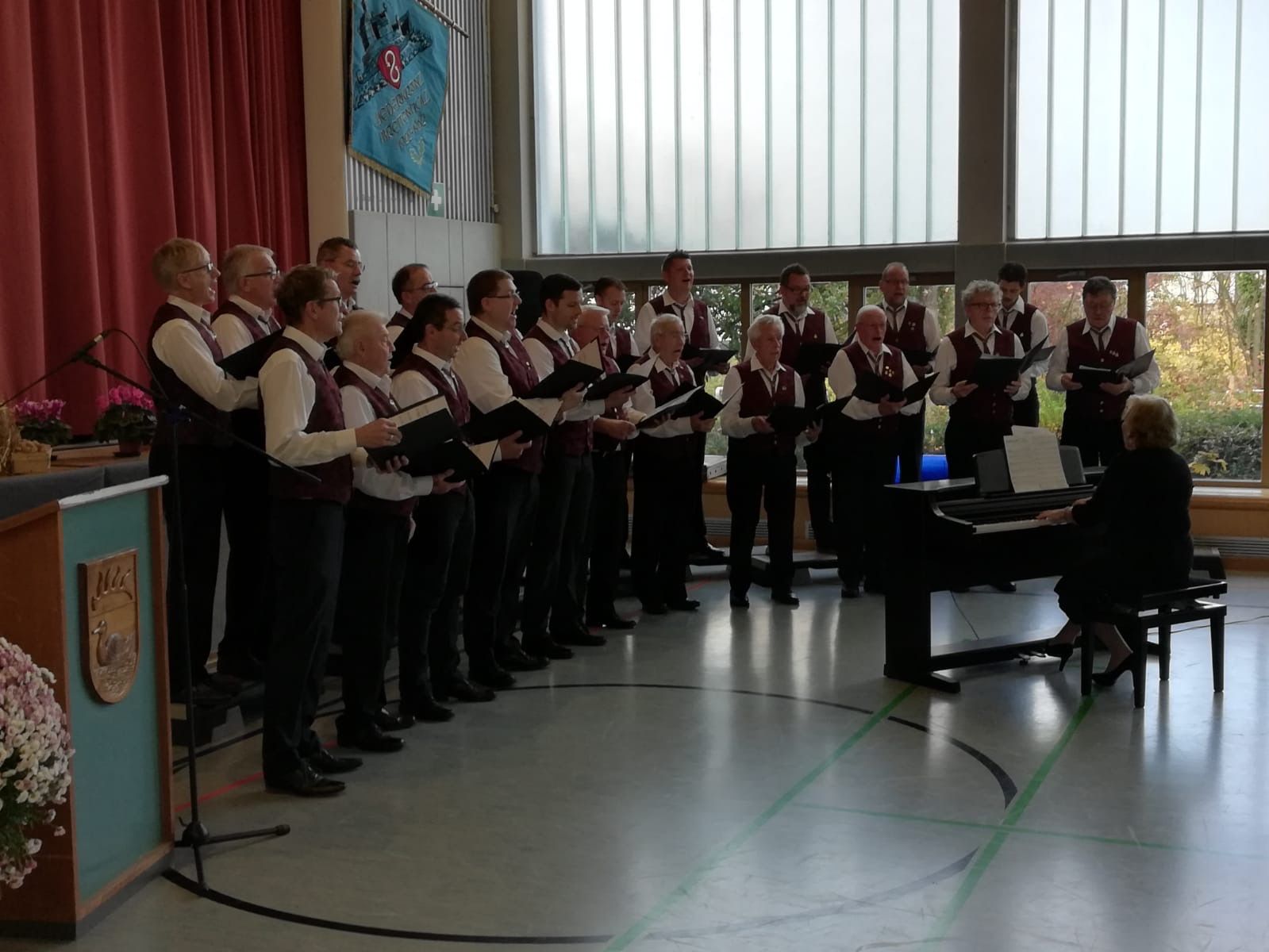 Der Männerchor des Liederkranz Breitenholz